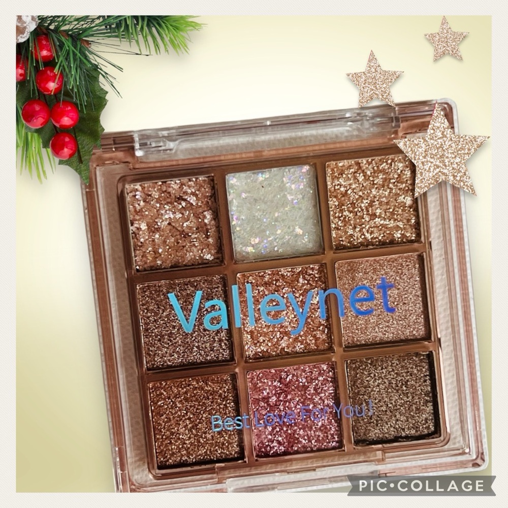 NEW Sparkling Festive Holiday Beige,Tans, Neutrals Eyeshadow Compact HP